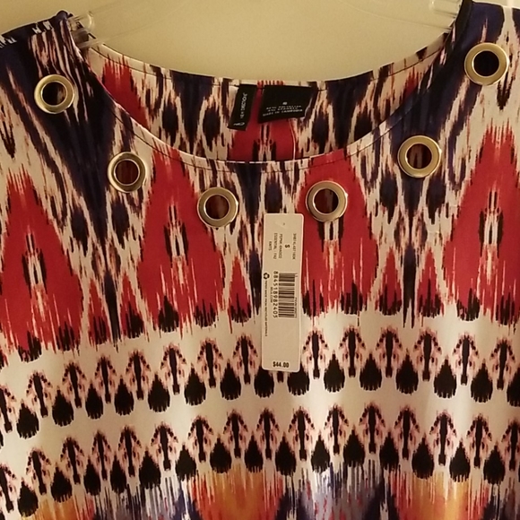 Blouse - Picture 2 of 5